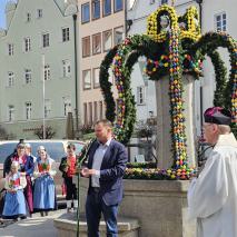 Aufbau Osterbrunnen 2025 @P. Ertl