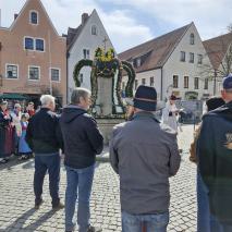 Segnung Osterbrunnen 2025 @M. Höcht