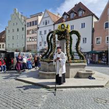 Segnung Osterbrunnen 2025 @M. Höcht