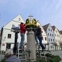 Aufbau Osterbrunnen 2026 @P. Ertl
