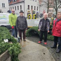 Aufbau Osterbrunnen 2024   @P. Ertl